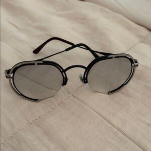 Elegant Black and Silver Women's Sunglasses